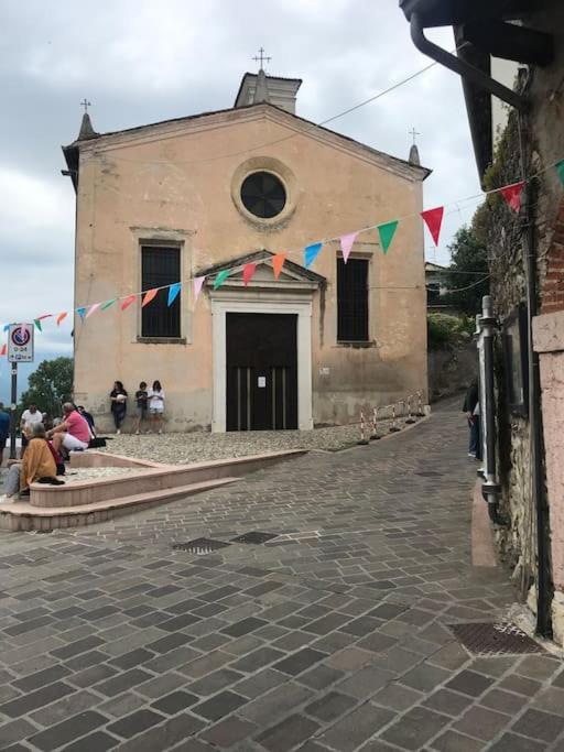 Garda Lake Attic Montinelle Buitenkant foto